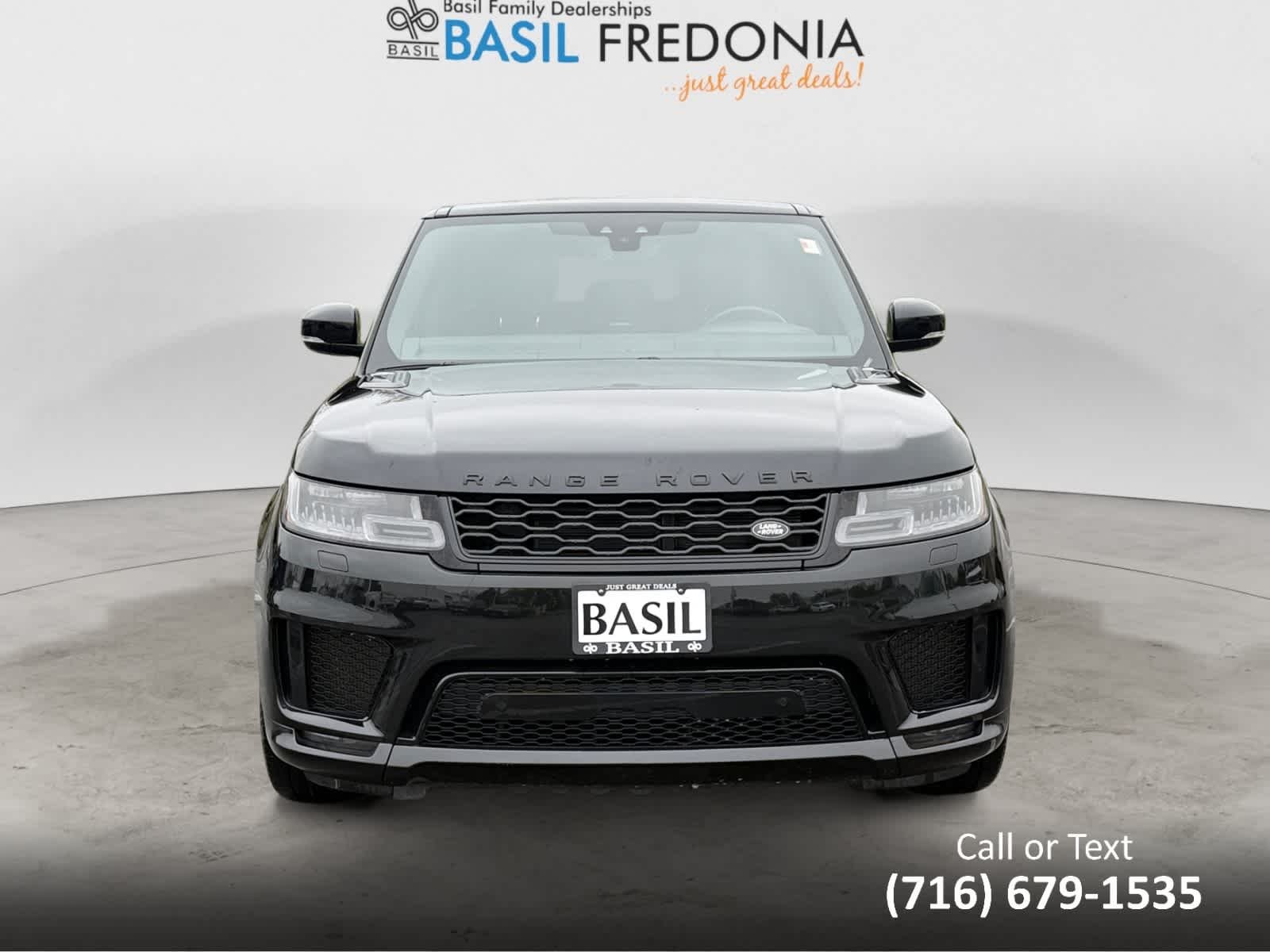 Used 2022 Santorini Black Metallic Land Rover HSE Dynamic image 12