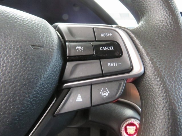 Used 2021 Lunar Silver Metallic Honda LX image 27