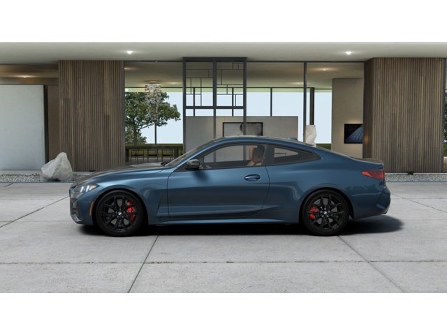 New 2027 Arctic Race Blue metallic BMW  image 4