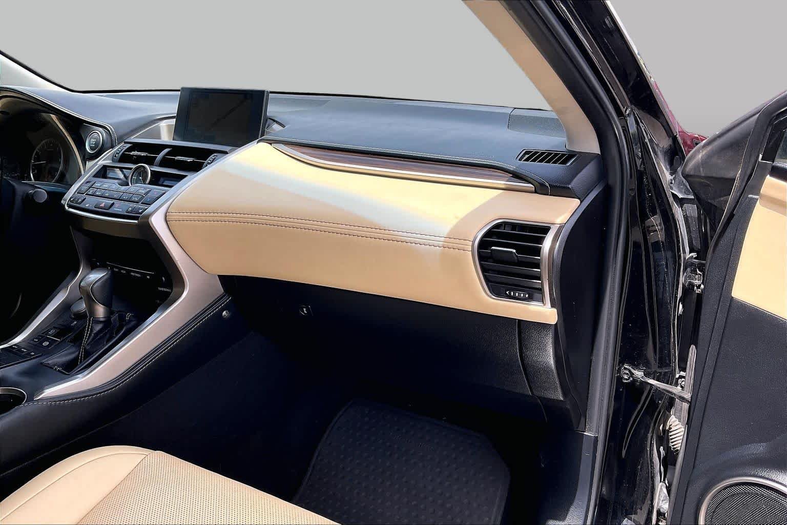 Used 2017 Obsidian Lexus  image 17
