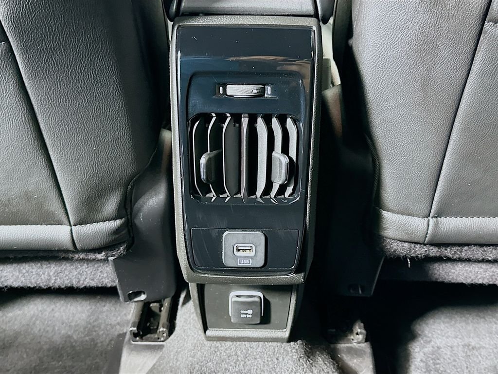 Used 2025 Blue Jeep Latitude image 24