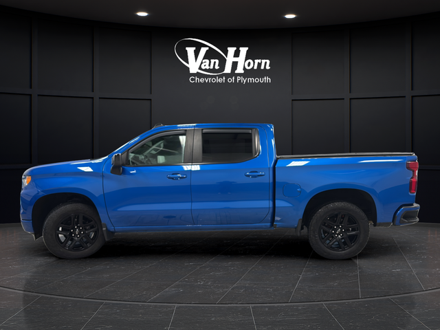 Used 2022 Glacier Blue Metallic Chevrolet RST image 4