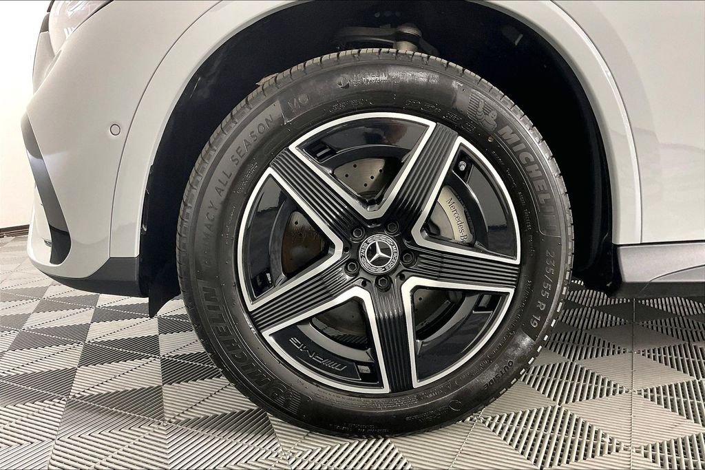 2026 Mercedes-Benz GLC Base - Photo 8