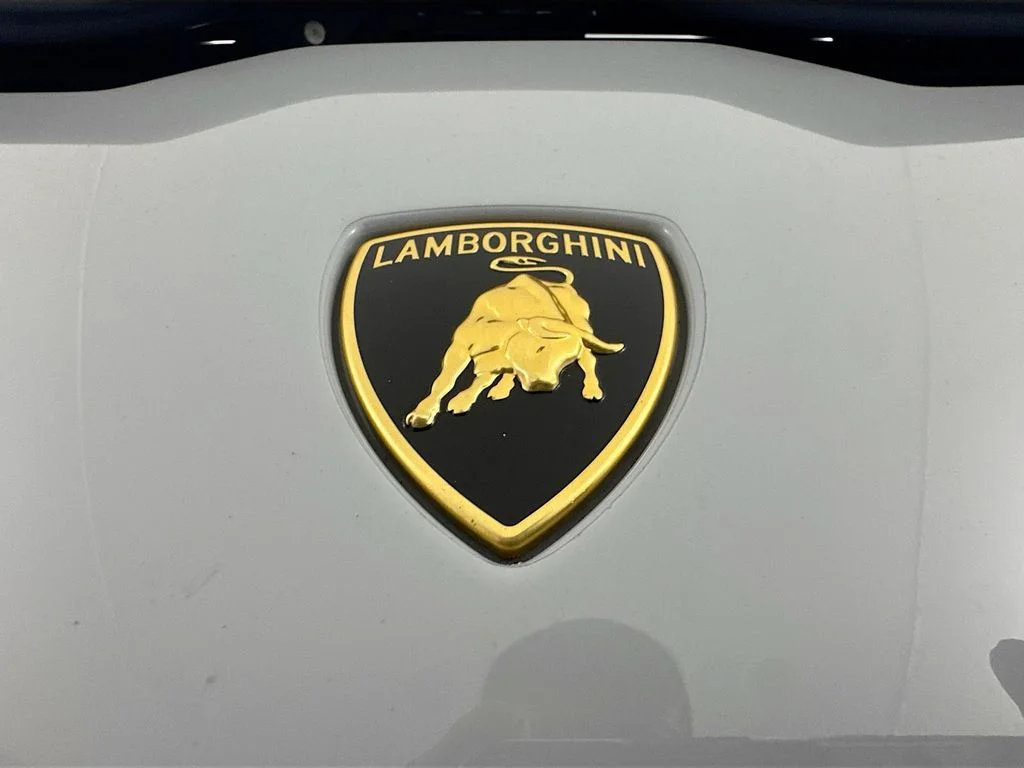 Used 2022 Grigio Hati Metallic Lamborghini Base image 30