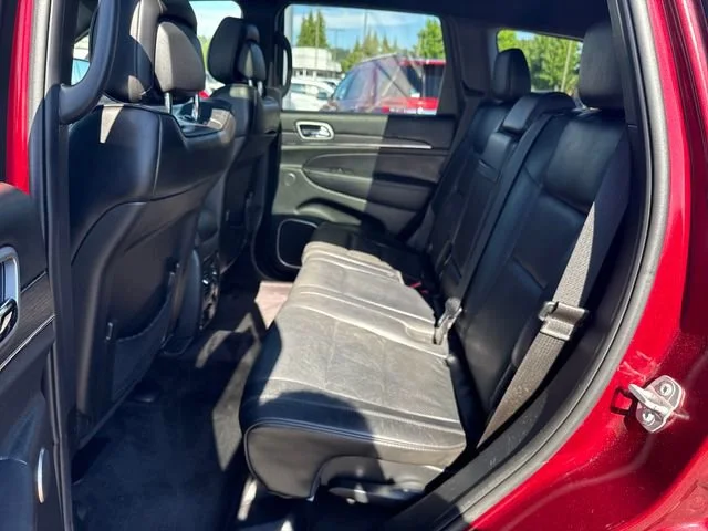 Used 2018 Velvet Red Pearlcoat Jeep High Altitude image 13