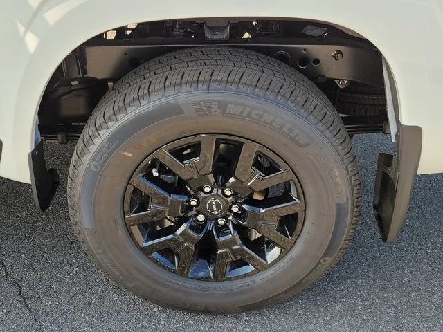 2026 Nissan Frontier SV - Photo 9
