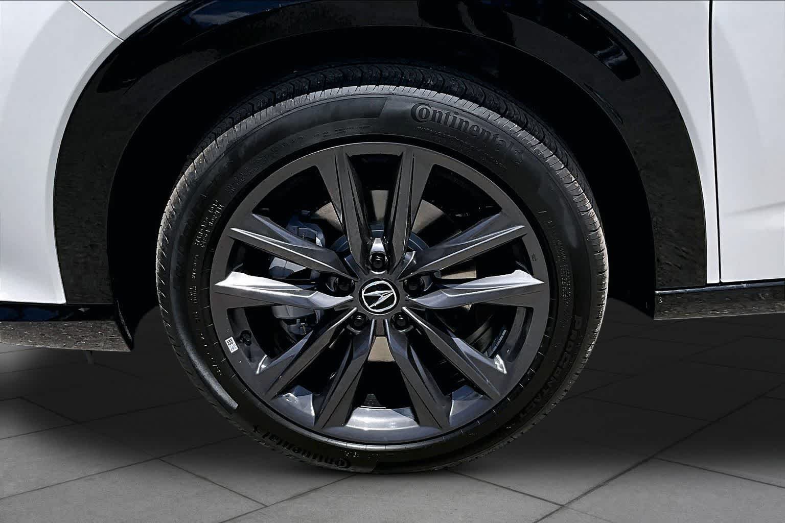 New 2026 Platinum White Pearl Acura w/A-Spec Package image 11