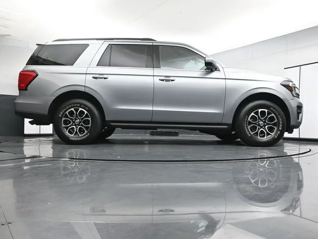 Used 2024 Silver Ford XLT image 35