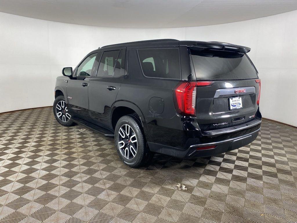 2024 GMC Yukon AT4 - Photo 8