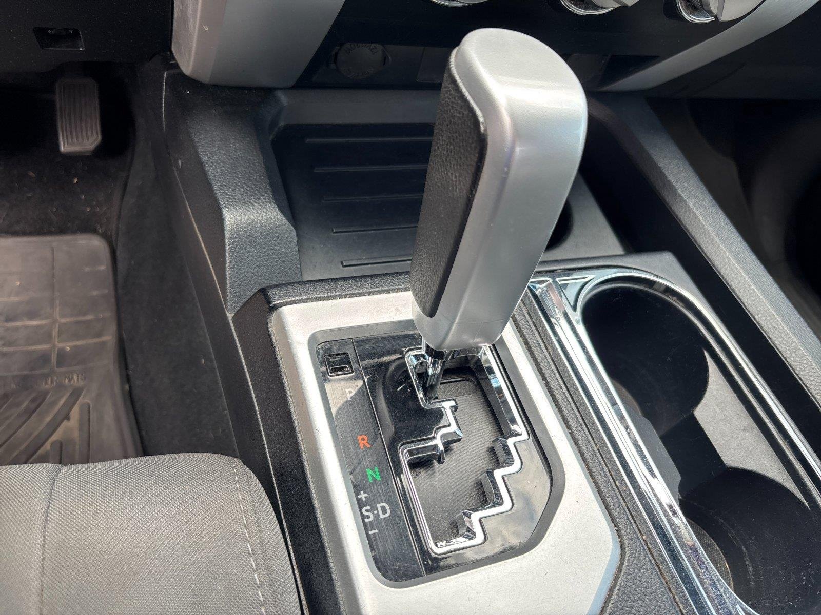 Used 2018 Silver Sky Metallic Toyota SR5 image 26