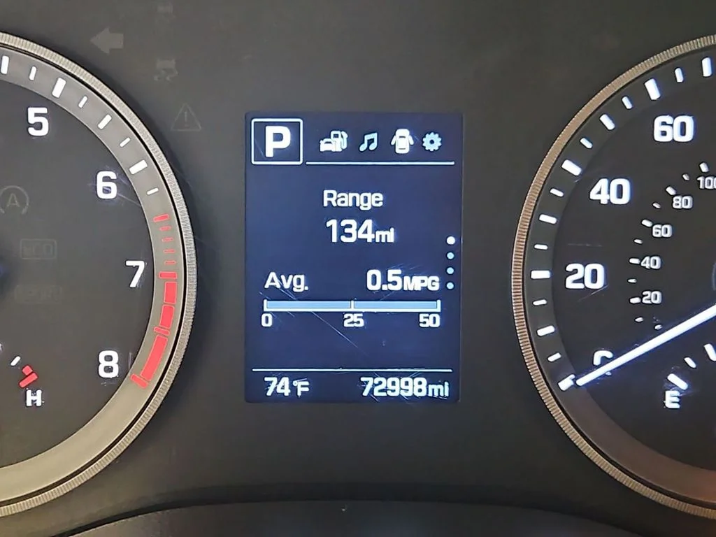 Used 2016 Ash Black Hyundai Sport image 16