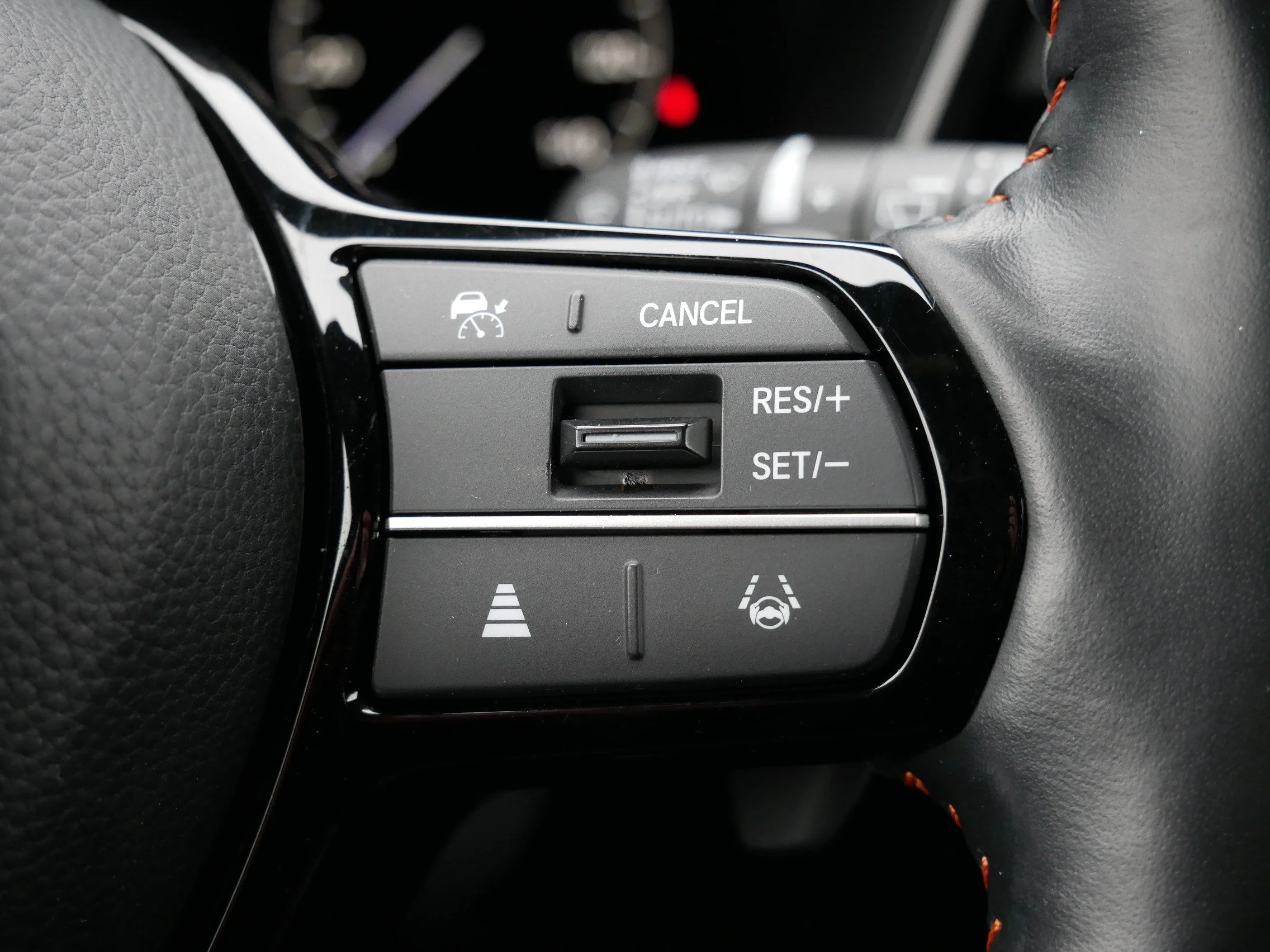 2024 Honda CR-V Sport Touring - Photo 31