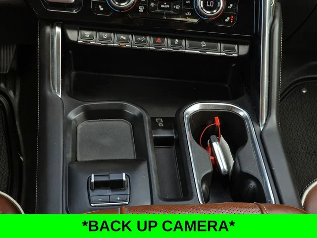 Used 2024 Silver GMC Denali Ultimate image 18