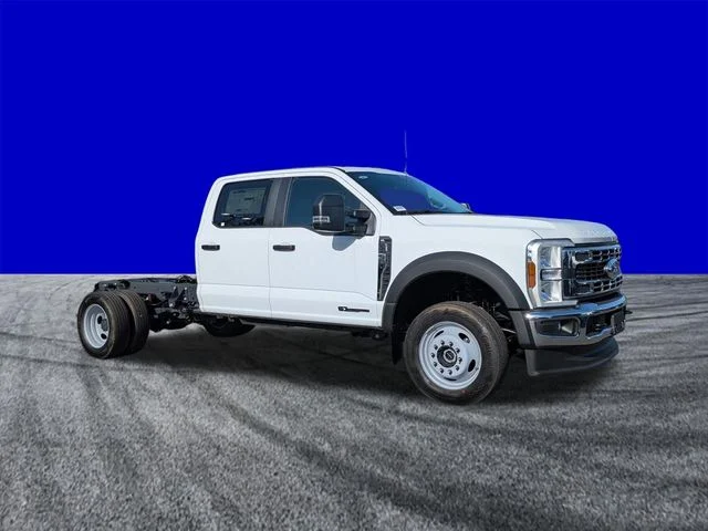 New 2026 Oxford White Ford F-450® XL image 2