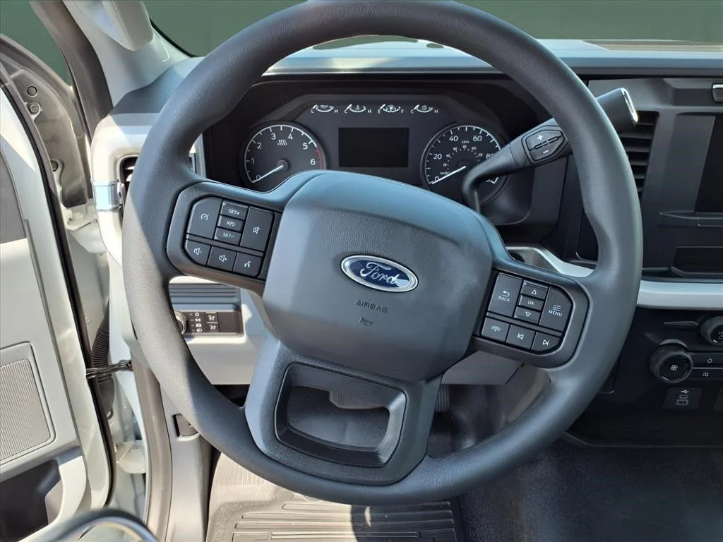 2023 Ford F-250 Super Duty XL - Photo 10