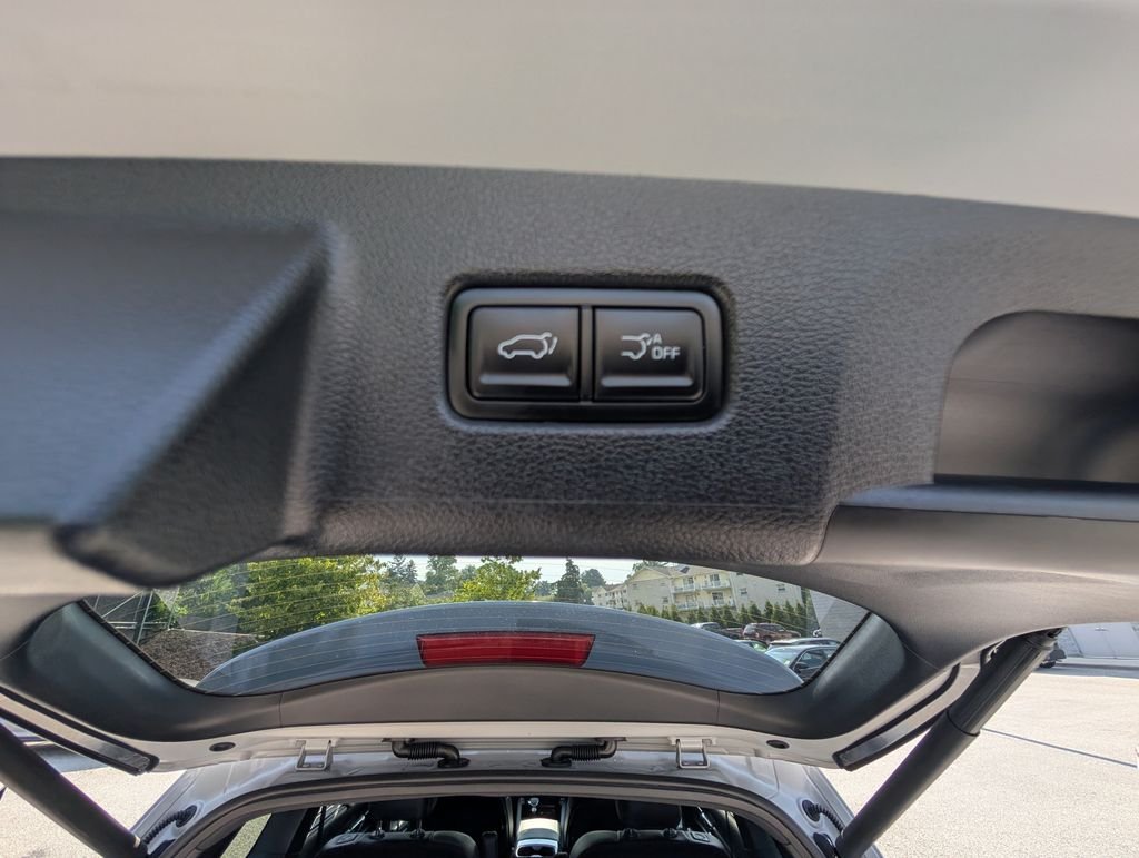 Used 2025 Gray Kia SX X-Line image 33