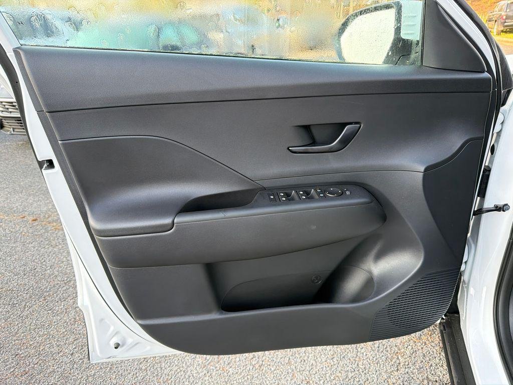 New 2026 White Hyundai SE FWD image 10