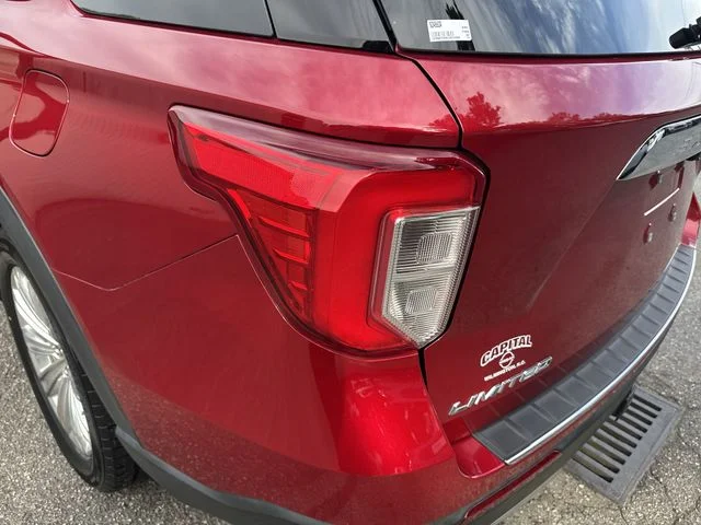 Used 2020 Red Ford Limited image 37