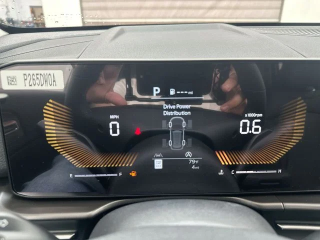 New 2026 Glacial White Pearl Kia EX image 11