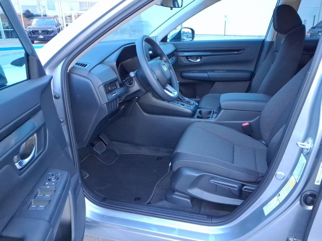 New 2027 Solar Silver Metallic Honda LX AWD image 15