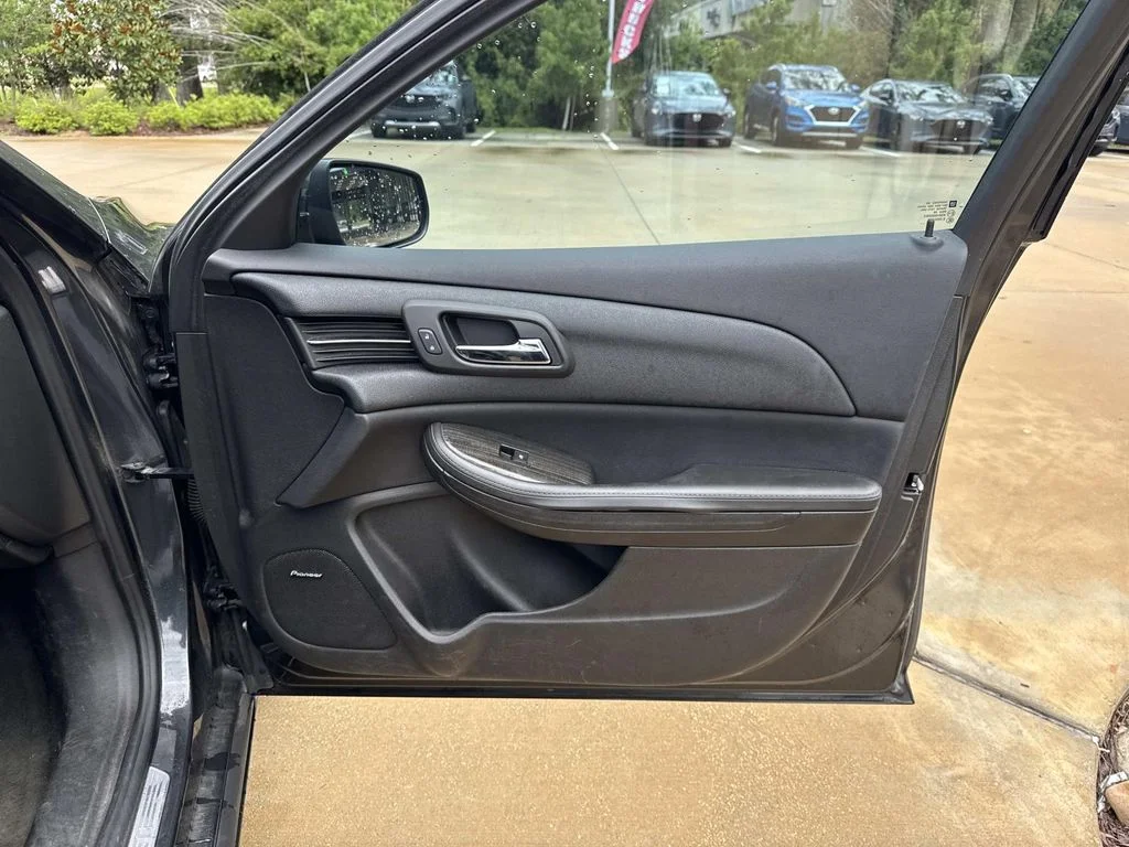 Used 2015 Gray Chevrolet LTZ image 13