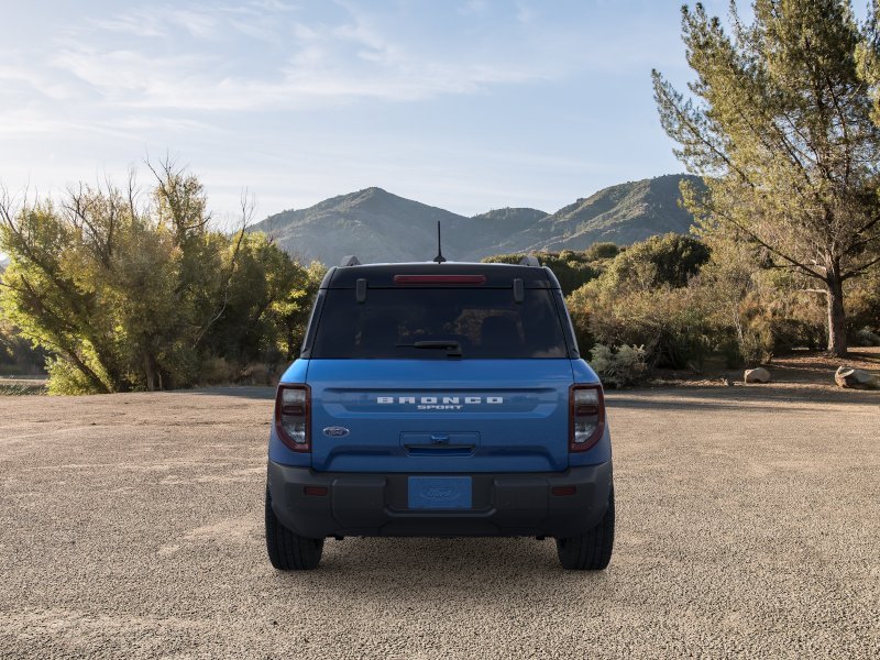 New 2025 Velocity Blue Metallic Ford Outer Banks® image 5