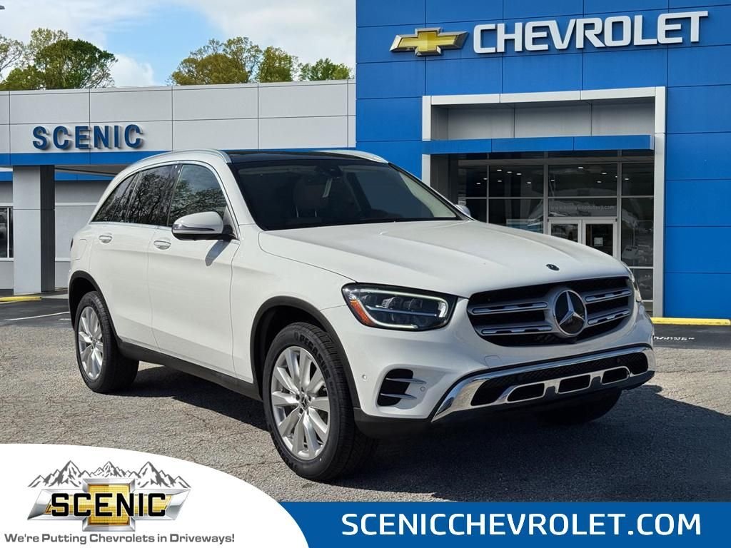 2021 Mercedes-Benz GLC GLC300's photo