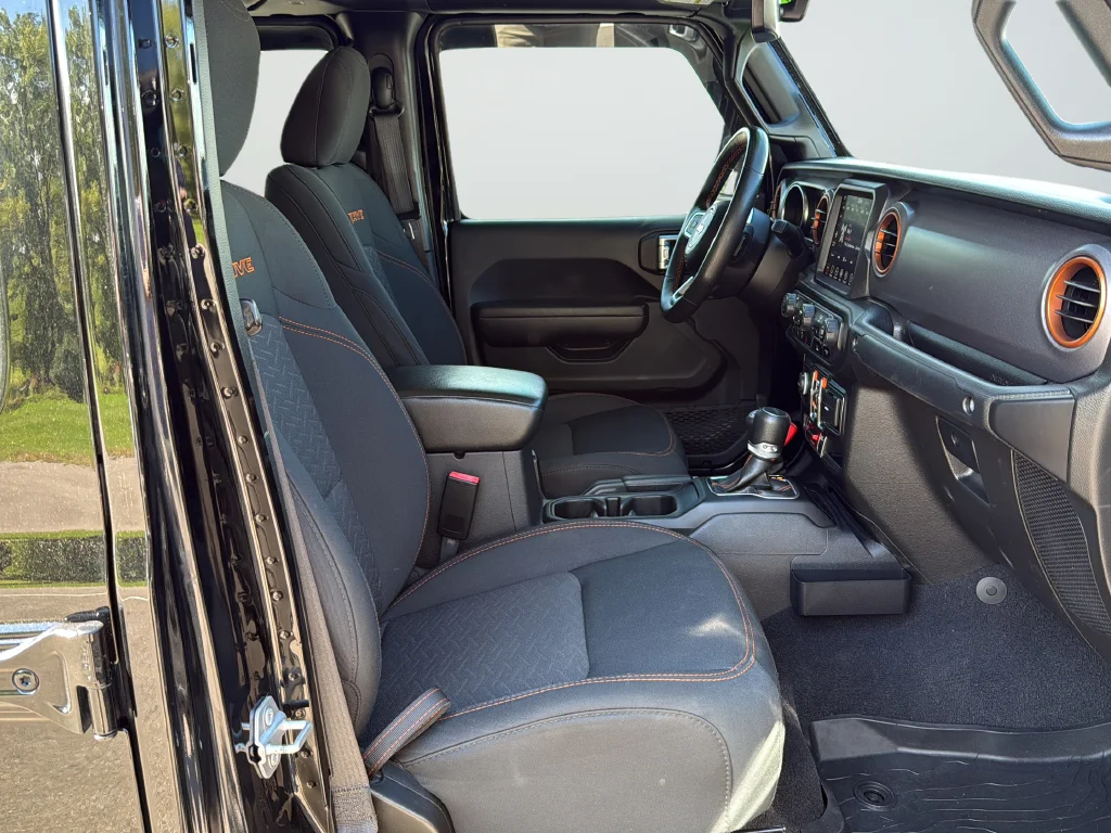2022 Jeep Gladiator Mojave - Photo 21