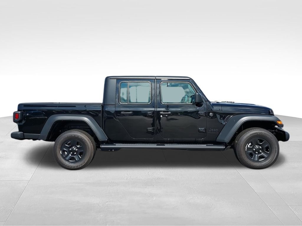 2026 Jeep Gladiator Sport - Photo 10