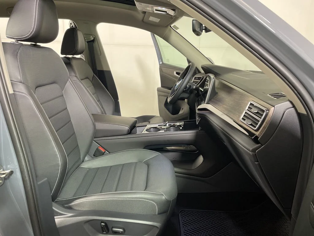New 2026 Gray Volkswagen 2.0T SEL image 24