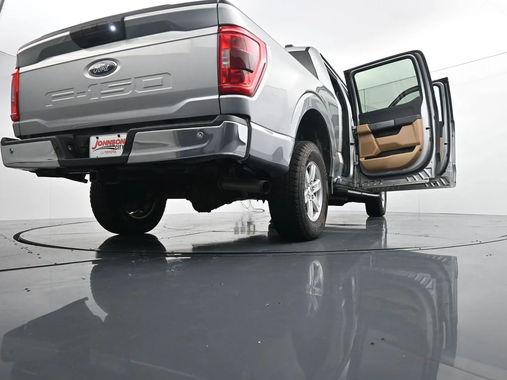 Used 2022 Silver Ford XLT image 38