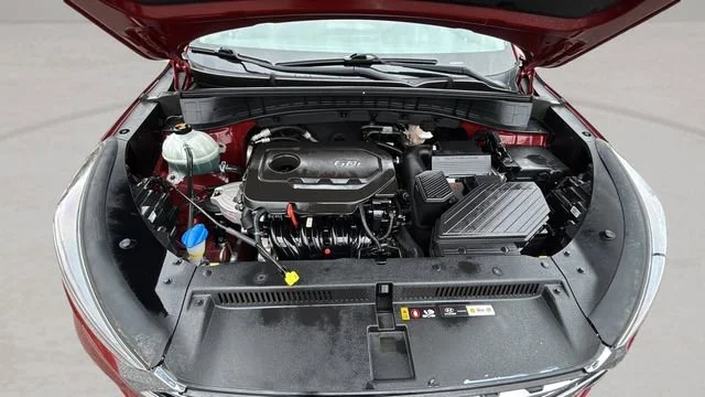Used 2020 Gemstone Red Hyundai Limited image 32