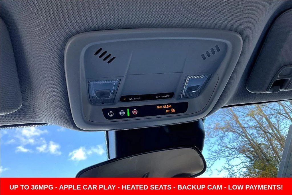 Used 2024 Gray Chevrolet LT image 18