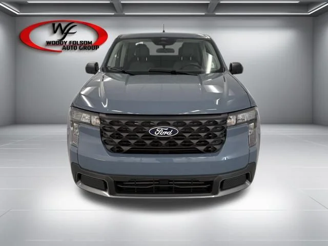 New 2026 Azure Gray Metallic Tri-Coat Ford XLT image 2