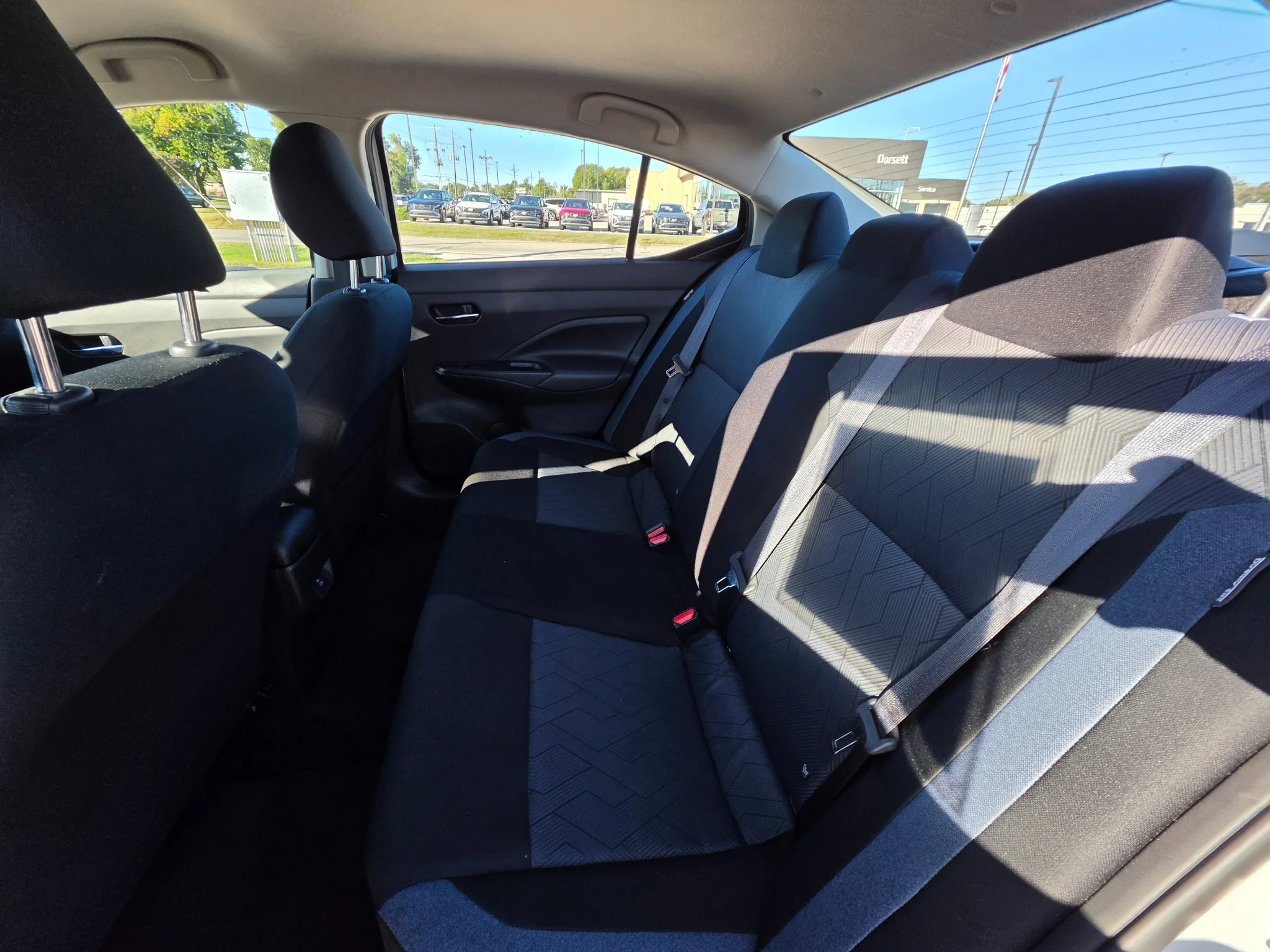 Used 2025 Aspen White Tricoat Nissan SV image 14