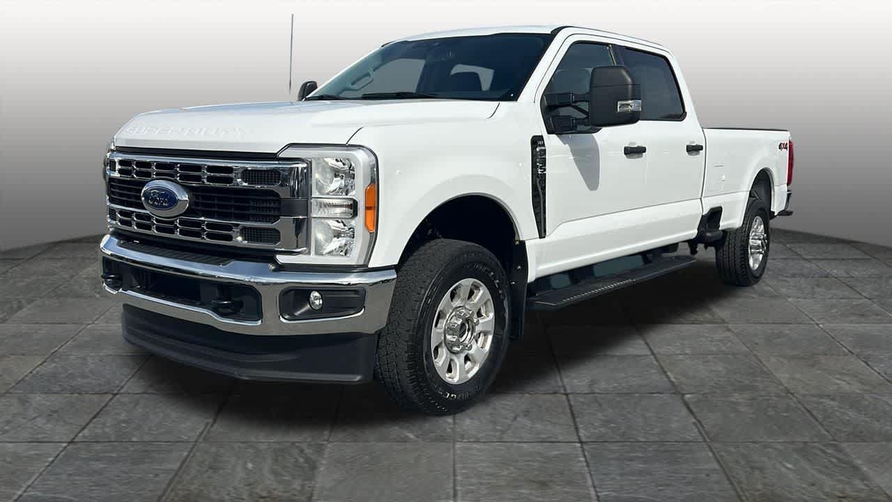 2023 Ford F-350 XLT 4x4 Crew Cab 8' Box SRW's photo