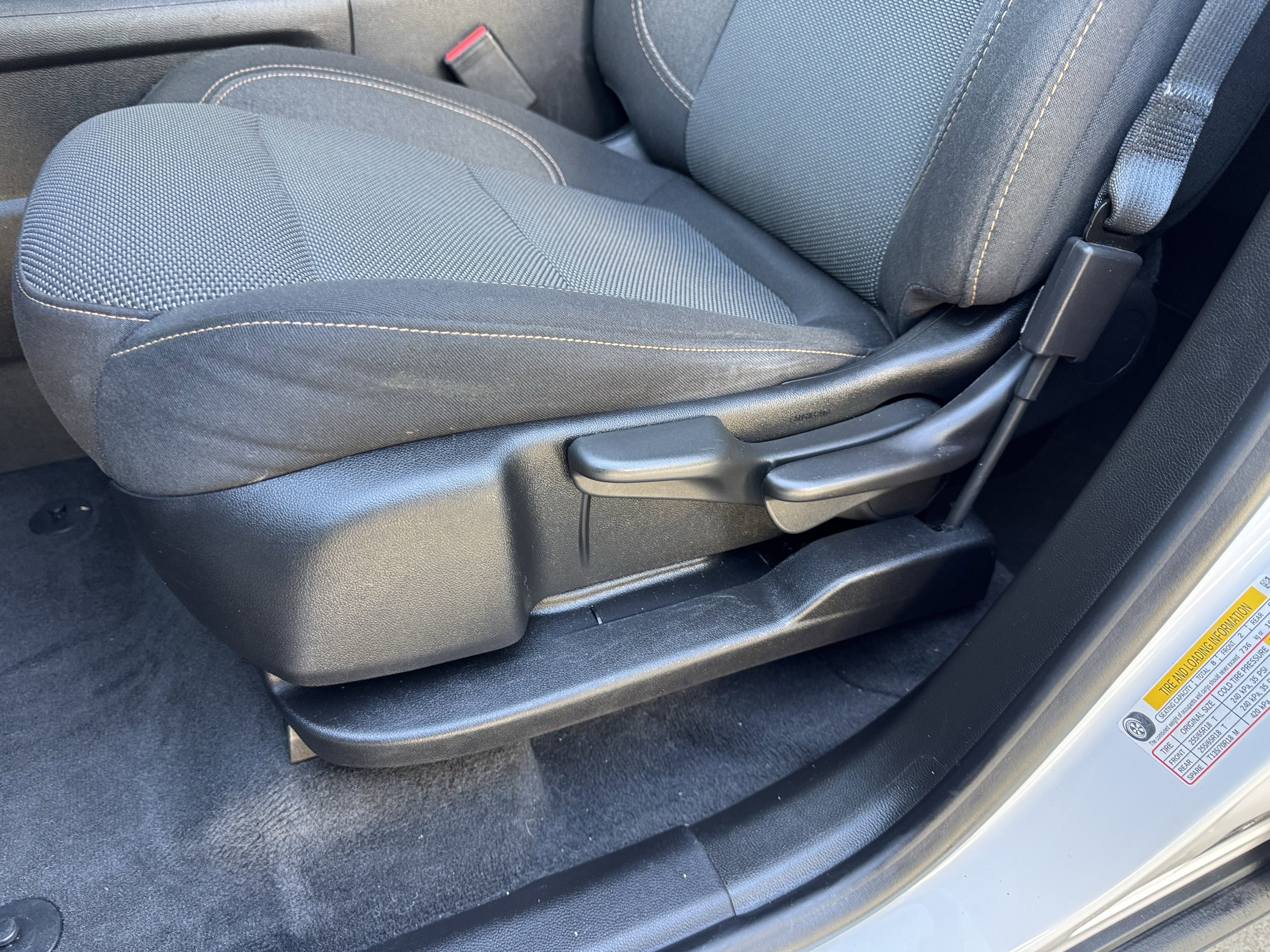 2020 Chevrolet Traverse LS - Photo 14