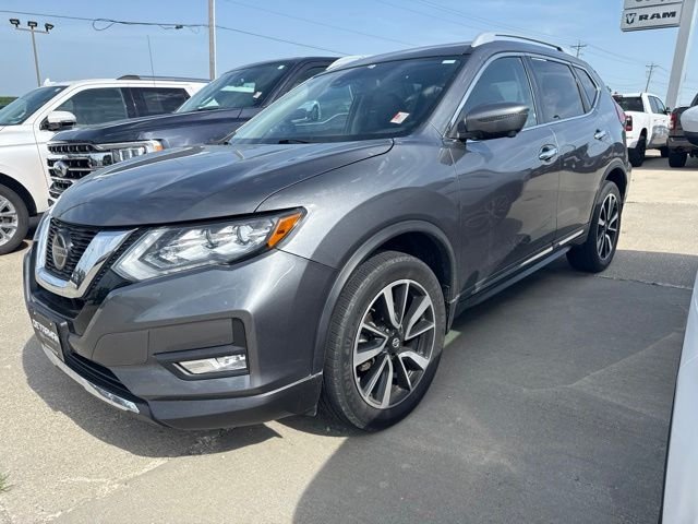 Used 2019 Gray Nissan SL image 2