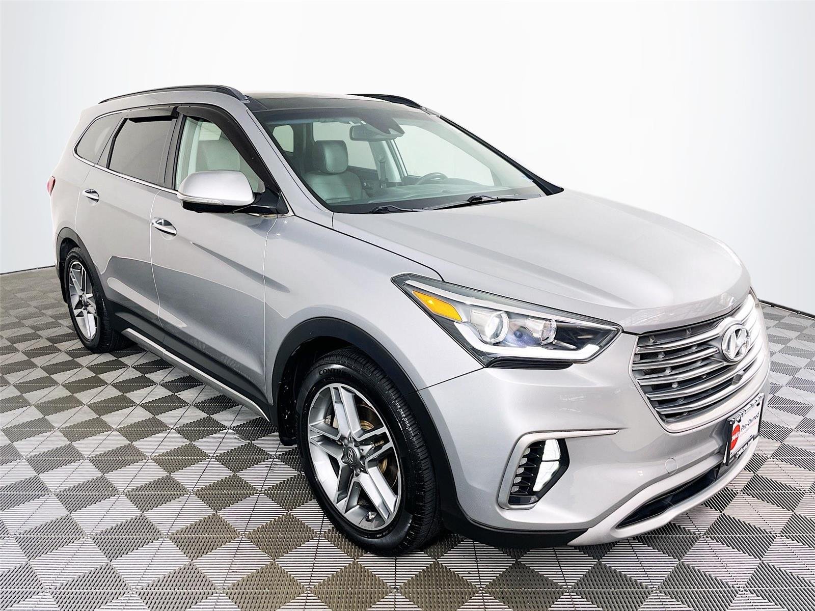 Used 2017  Hyundai Limited Ultimate image 1