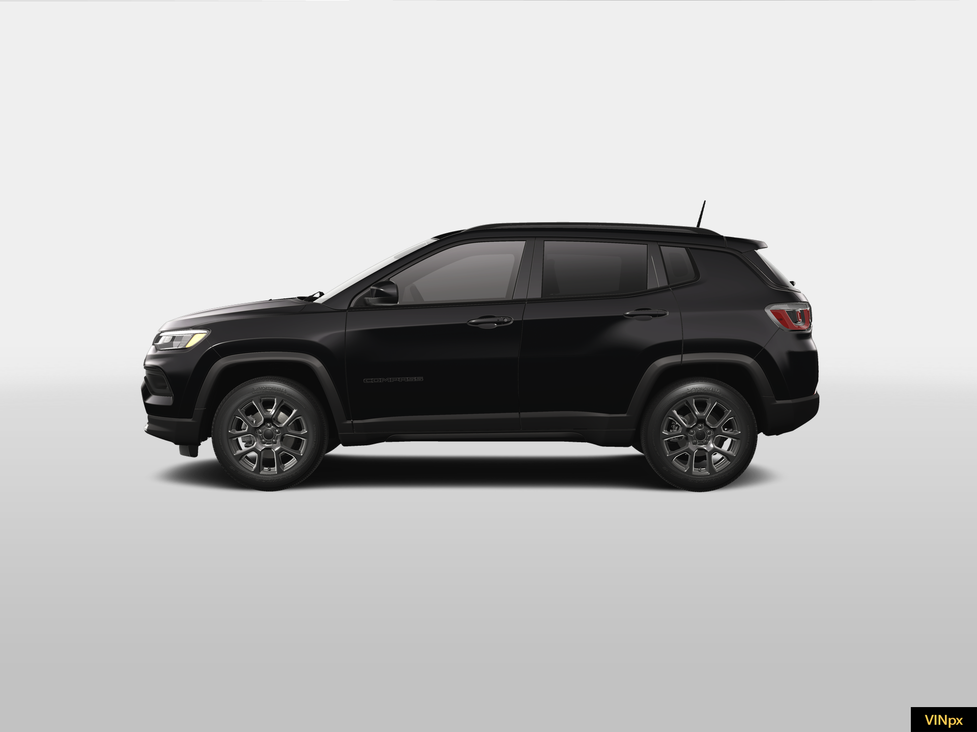 New 2026 Diamond Black Crystal Pearl-Coat Exterior Paint Jeep Latitude image 3