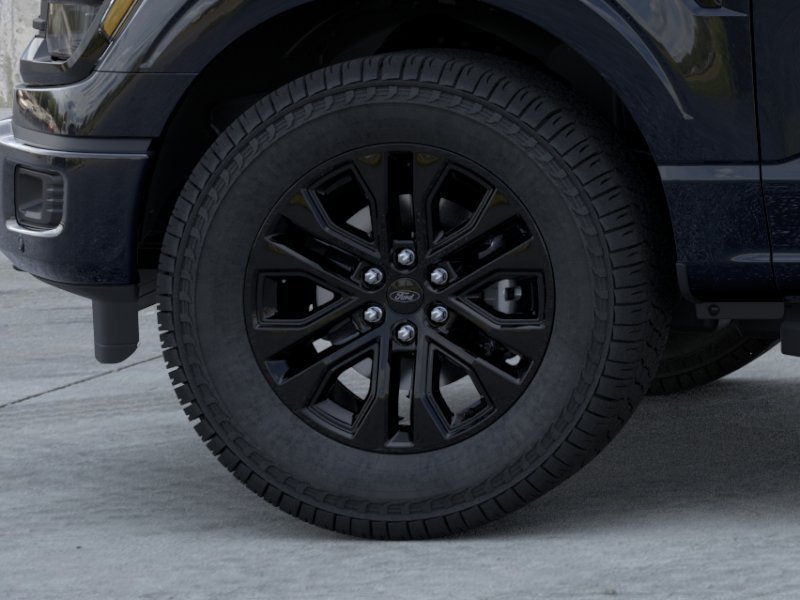 New 2026 Agate Black Metallic Ford XLT image 19