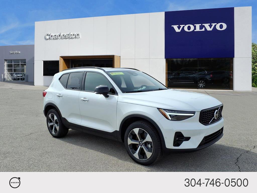 2026 Volvo XC40 Plus