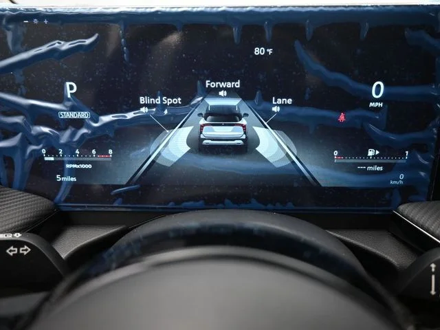 2025 Nissan Kicks SR - Photo 17