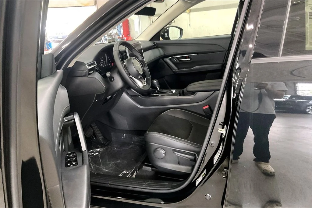 New 2026 Jet Black Mica Mazda 2.5 S Select AWD image 9