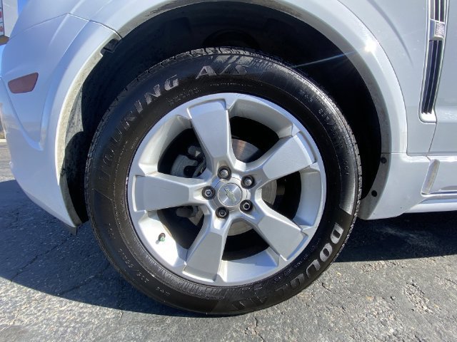 Used 2014 Arctic Ice Chevrolet LT image 10