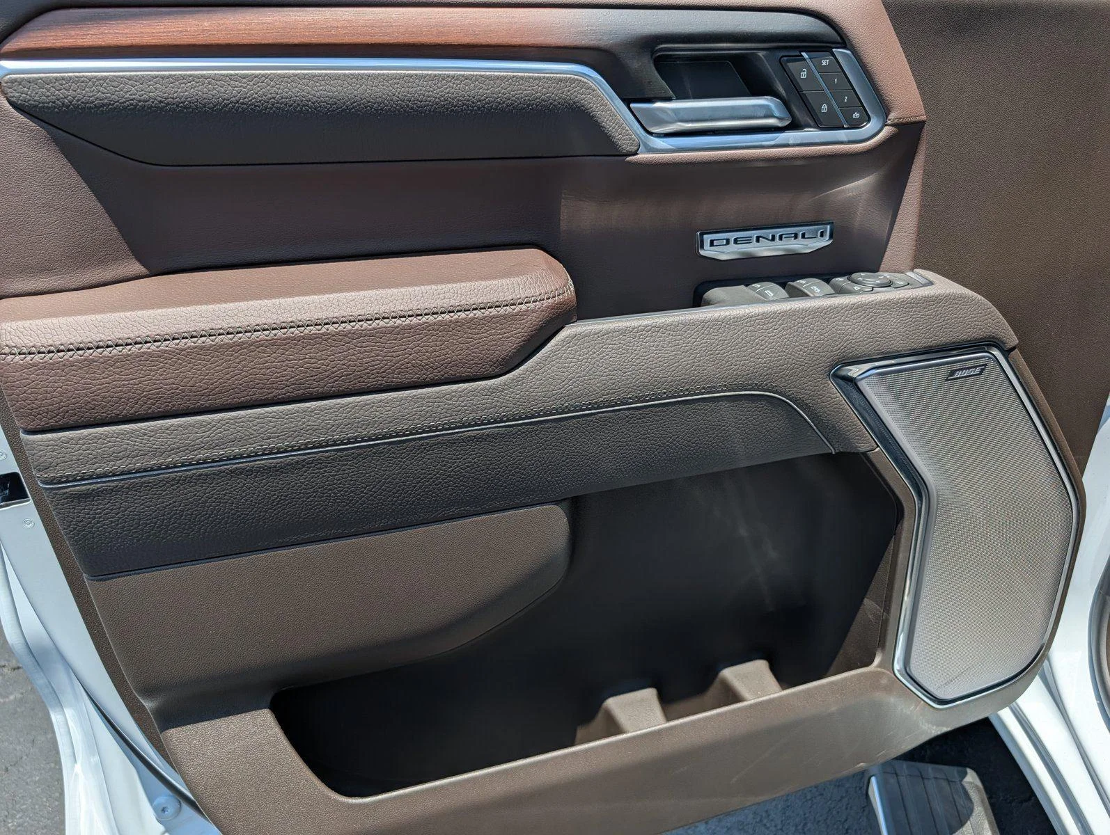 New 2026 Glacier White Tricoat GMC Denali image 15