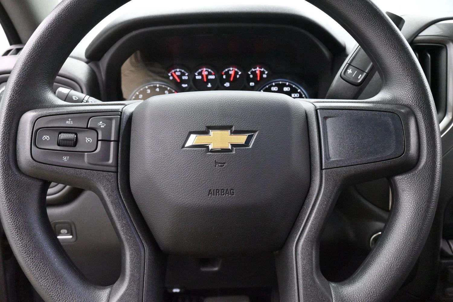 Used 2025 Sterling Gray Metallic Chevrolet Custom image 16