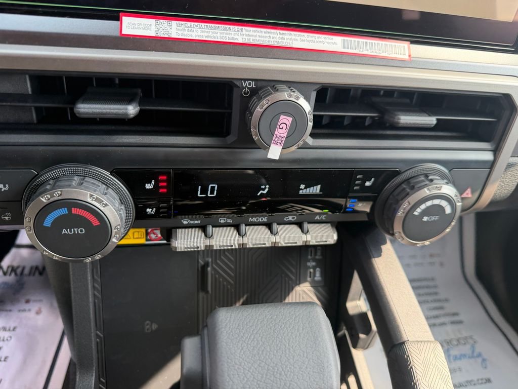 Used 2026 Black Jeep Sahara image 25
