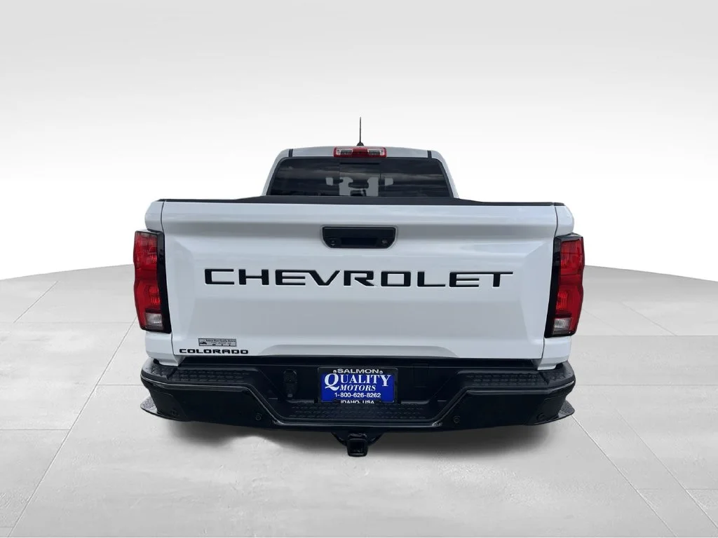 Used 2026 White Chevrolet Z71 image 6