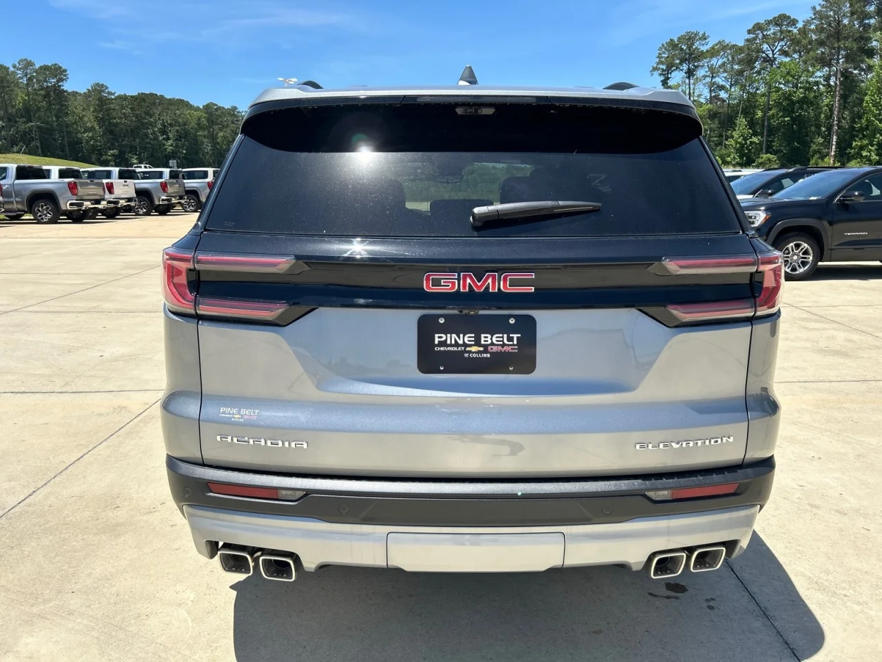 New 2026 Sterling Metallic GMC Elevation image 6